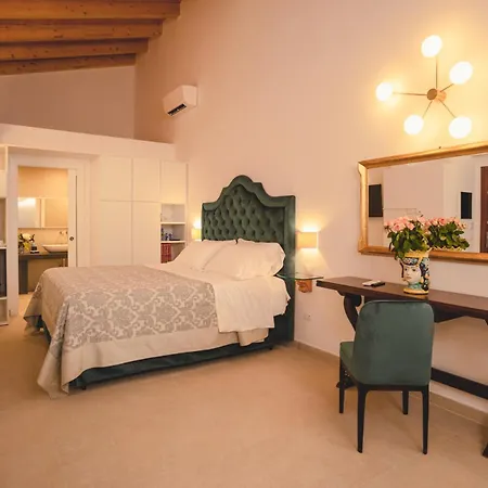 Hotel Giulia 4*
