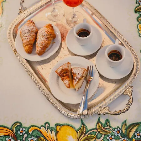 Giulia Hotel 4*