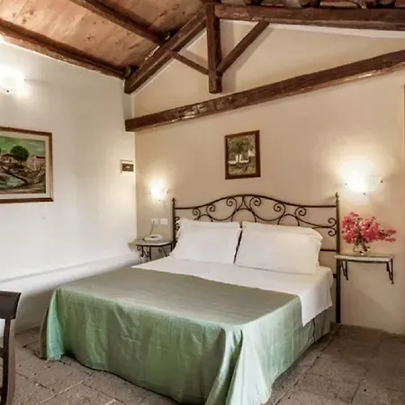 Hotel Giulia 4*