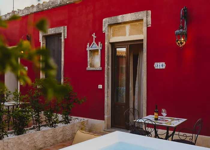 Giulia Hotel 4*