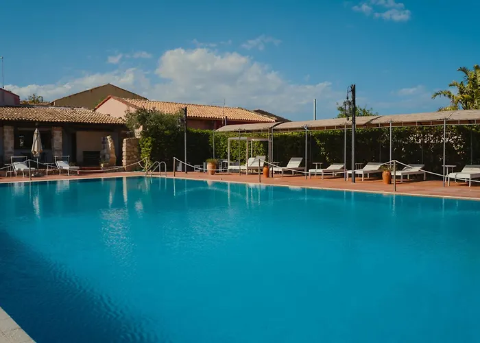 Hotel Giulia 4*